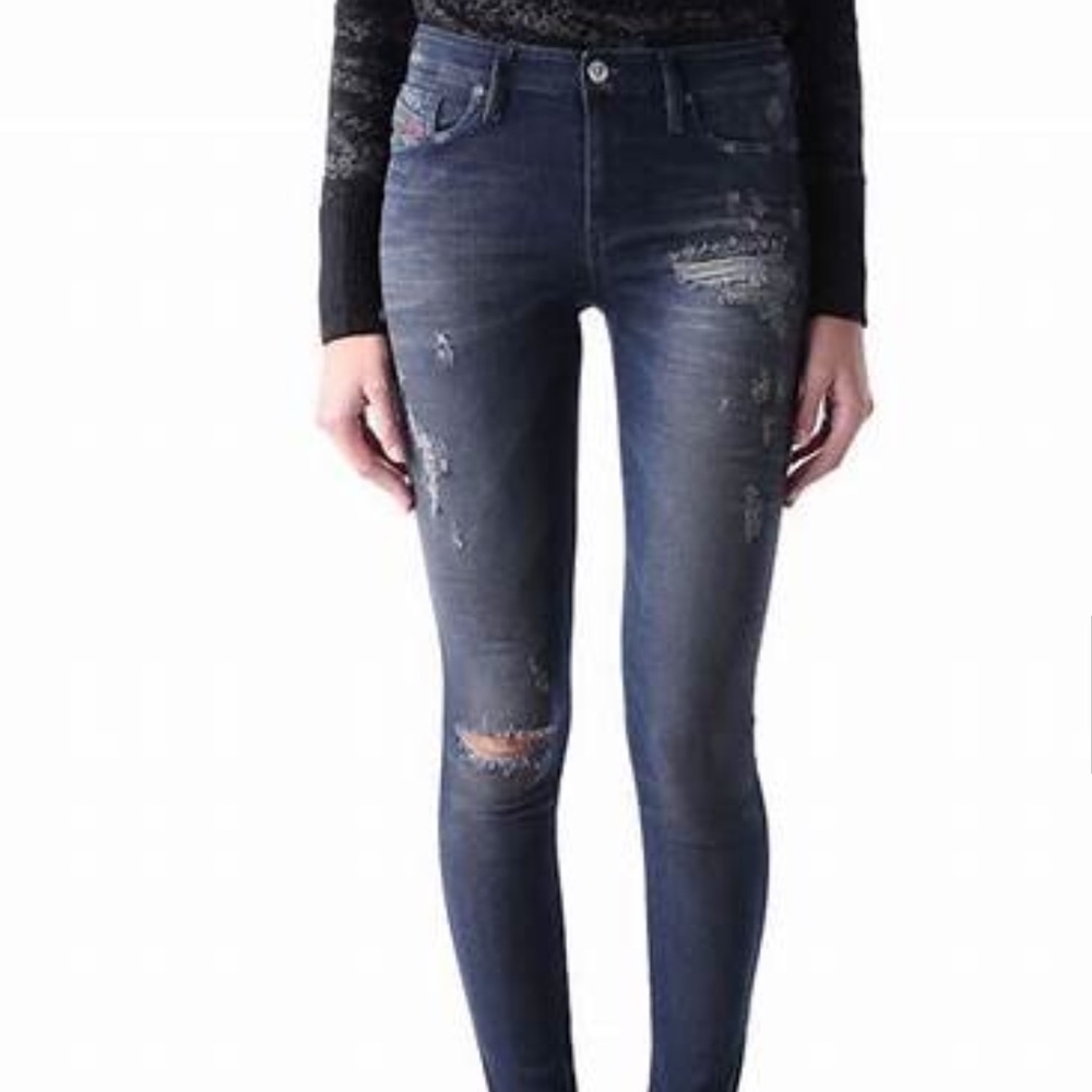 Diesel Skinzee 0847v, like new condition, 28x32